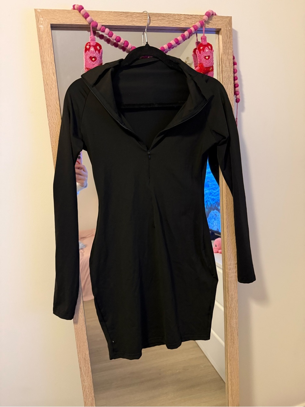 Black Long Sleeve Mini Dress- M